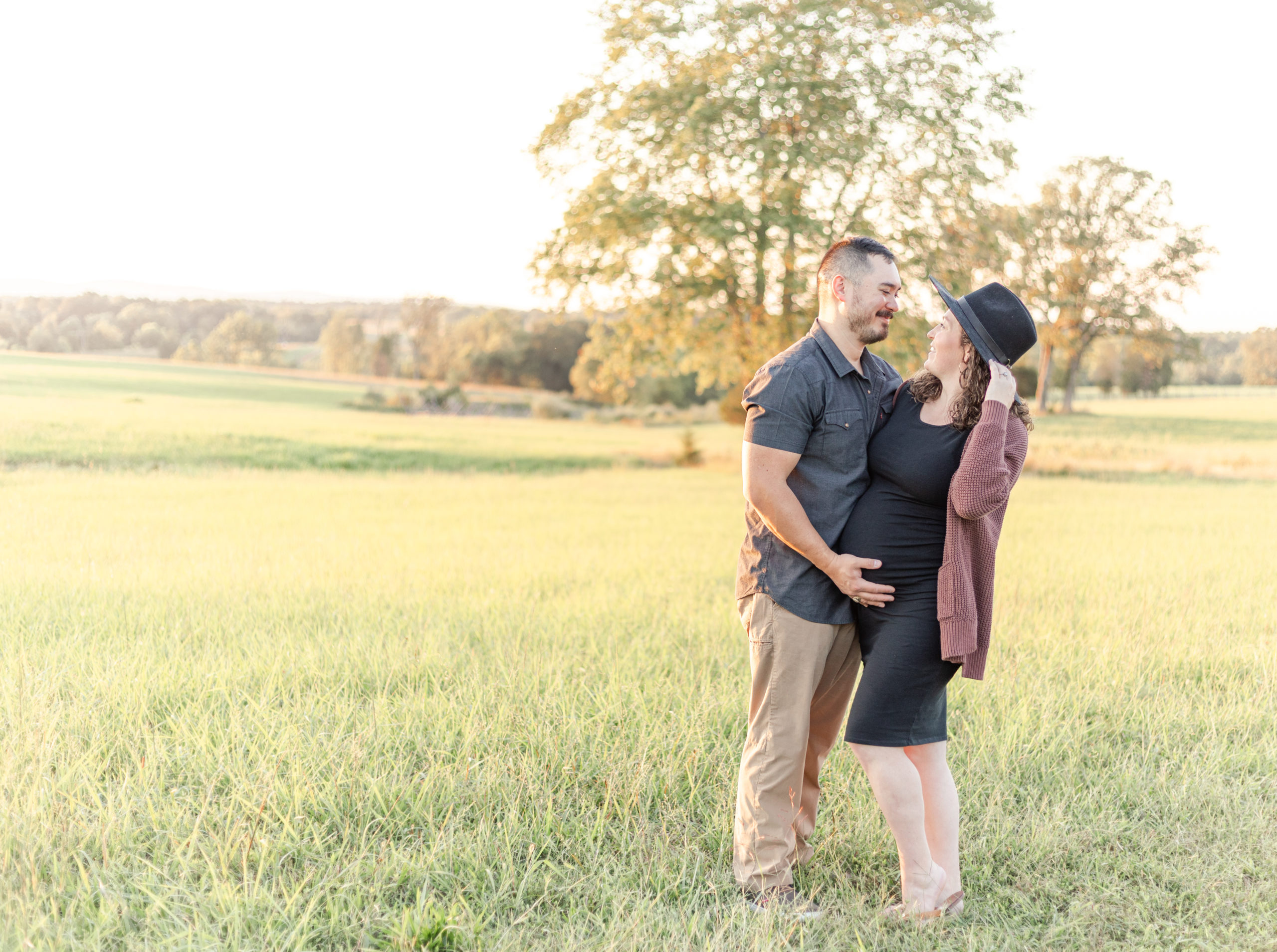 Summer Sunset Maternity Session